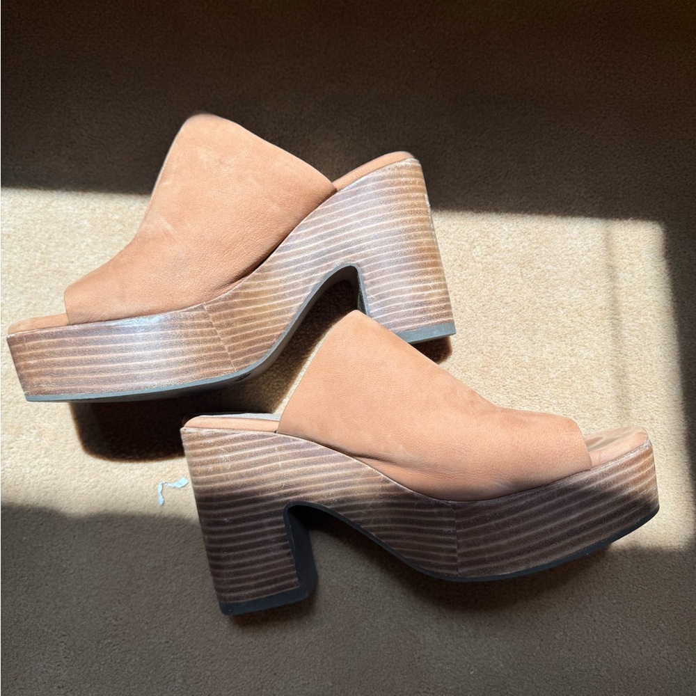 Seychelles “Offstage” Platform Mules